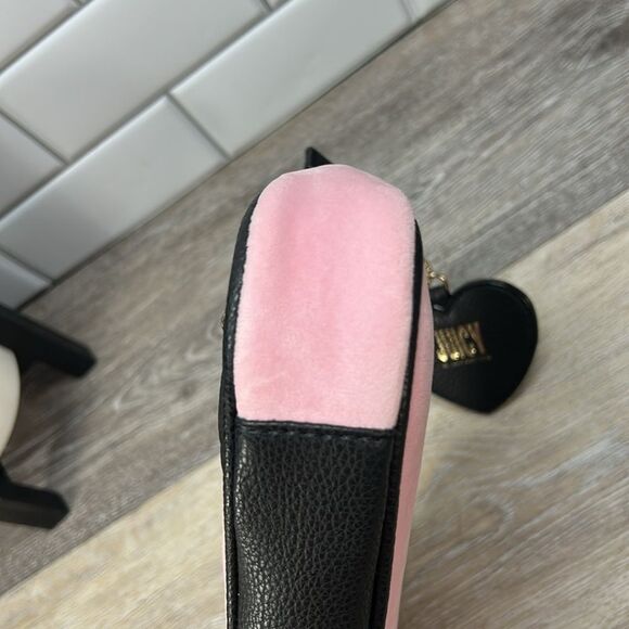 5516 Juicy Couture Pink and Black Women's Bag - Picture 5 of 8